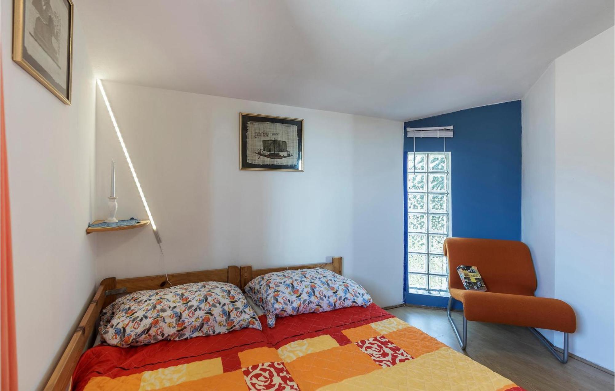 Beautiful Apartment In Barbariga With Kitchen ภายนอก รูปภาพ